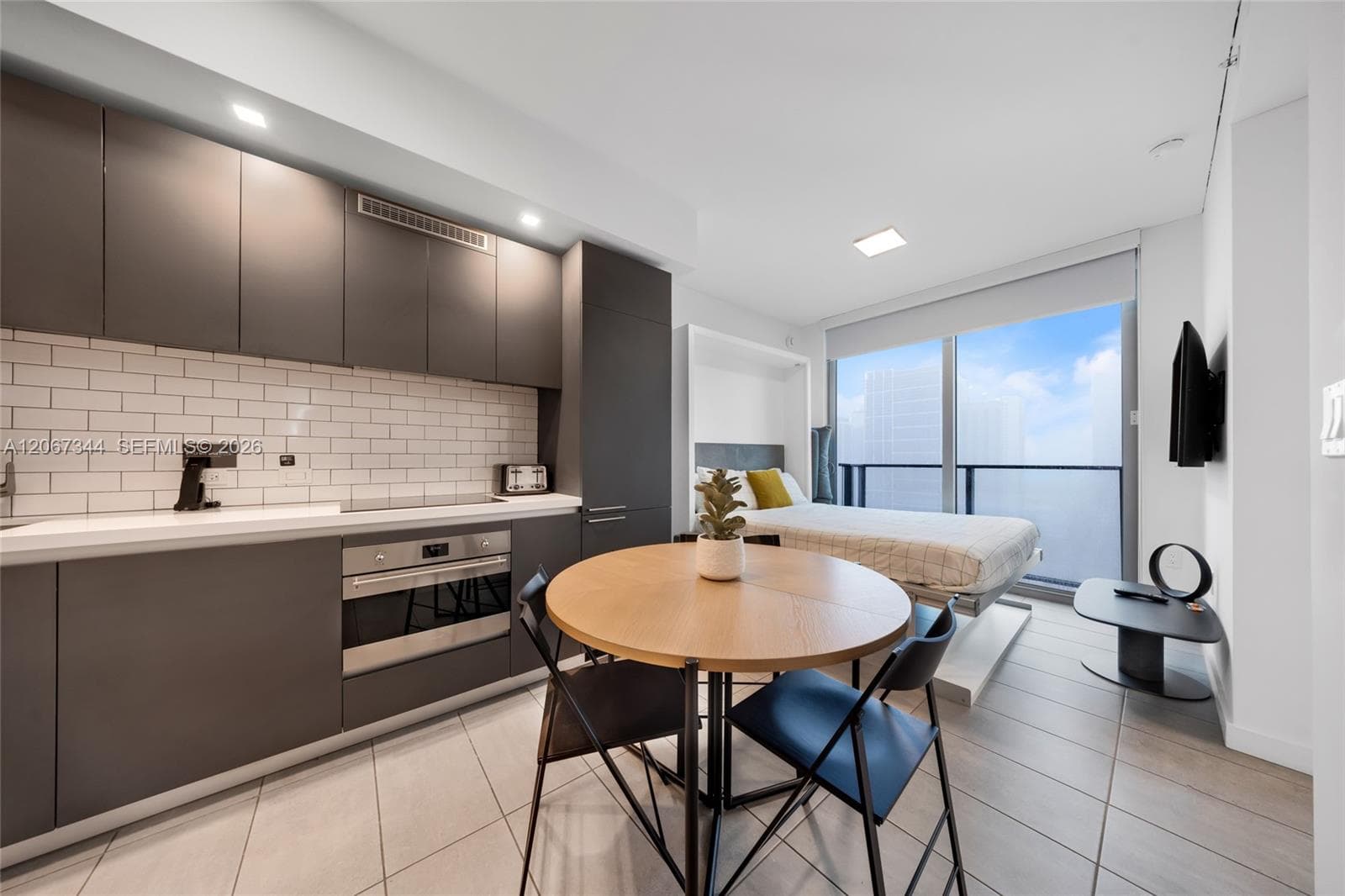 227 NE 2nd St # 3107, Miami FL 33132 - Miami, FL - Photo 1