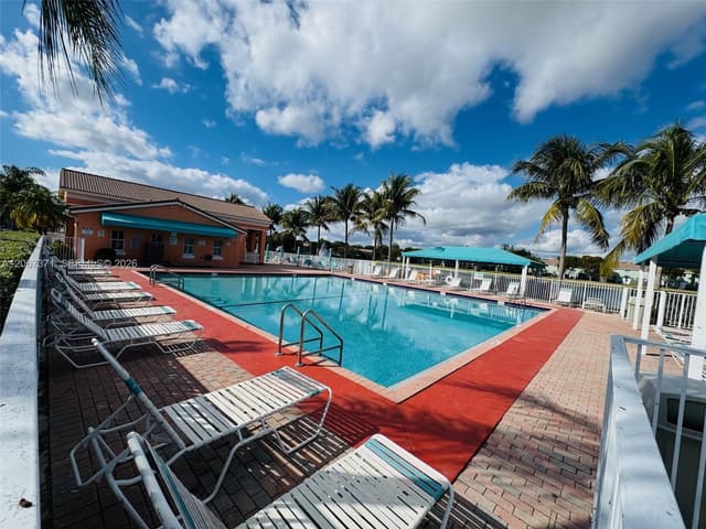 1527 SE 24th Ct # 234, Homestead FL 33035 - Homestead, FL - Photo 6