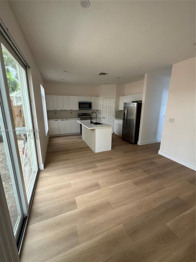 5606 NW 112th Psge, Doral FL 33178 - Doral, FL - Photo 7