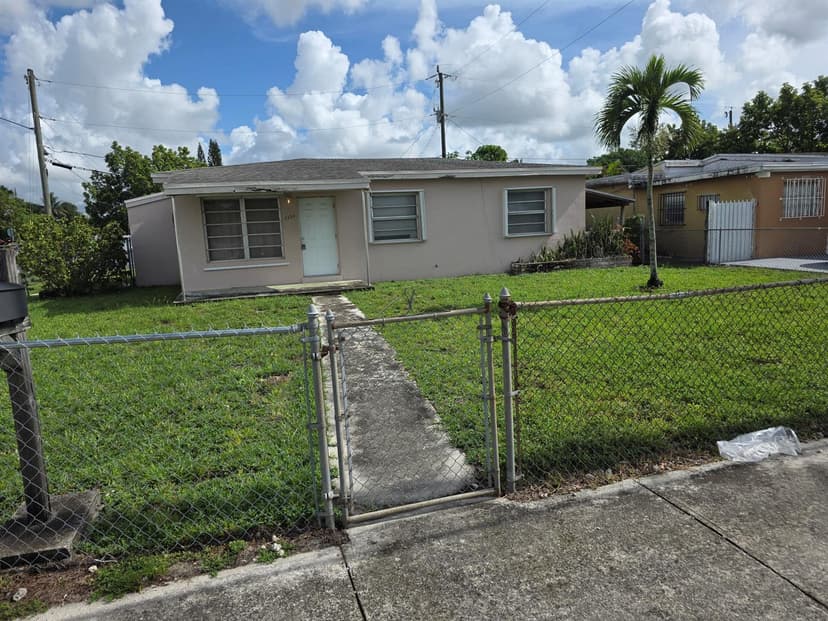 3555 NW 95th Street, Miami FL 33147