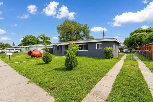 3271 NW 173rd Ter, Miami Gardens FL 33056 - Miami Gardens, FL - Photo 4