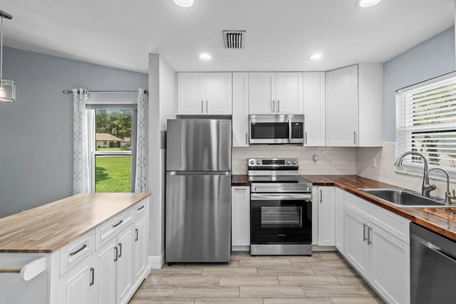 28 Via De Casas Norte, Boynton Beach FL 33426 - Boynton Beach, FL - Photo 5