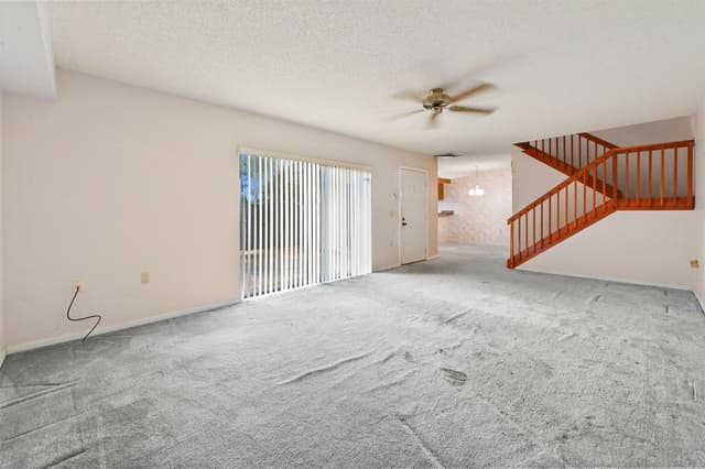 1731 17th Way, West Palm Beach FL 33407 - West Palm Beach, FL - Photo 3