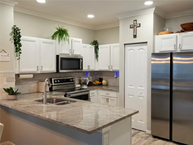 1127 Vermilion Dr, Lake Worth FL 33461 - Lake Worth, FL - Photo 5
