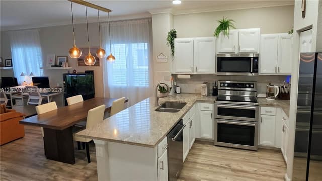 1127 Vermilion Dr, Lake Worth FL 33461 - Lake Worth, FL - Photo 4