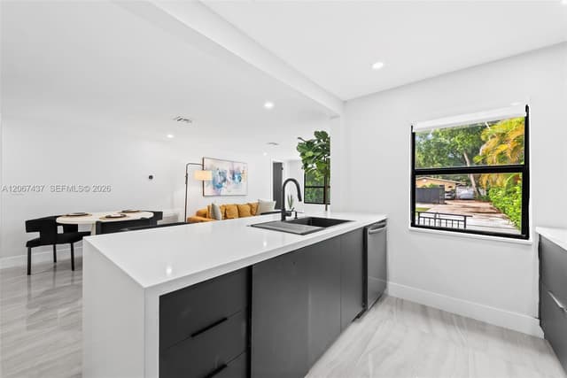 544 SW 13th Ave, Fort Lauderdale FL 33312 - Fort Lauderdale, FL - Photo 7