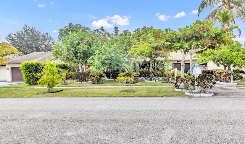 9522 Affirmed Lane, Boca Raton FL 33496