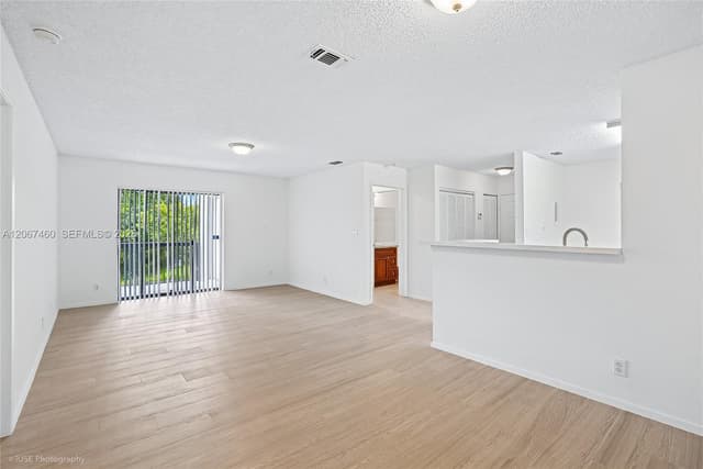 11205 W Atlantic Blvd # 207, Coral Springs FL 33071 - Coral Springs, FL - Photo 3