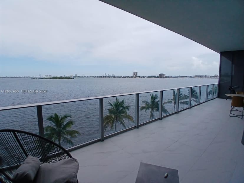 700 NE 24th St # A, Miami FL 33137