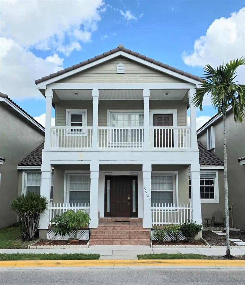 10589 NW 56th Place, Coral Springs FL 33076