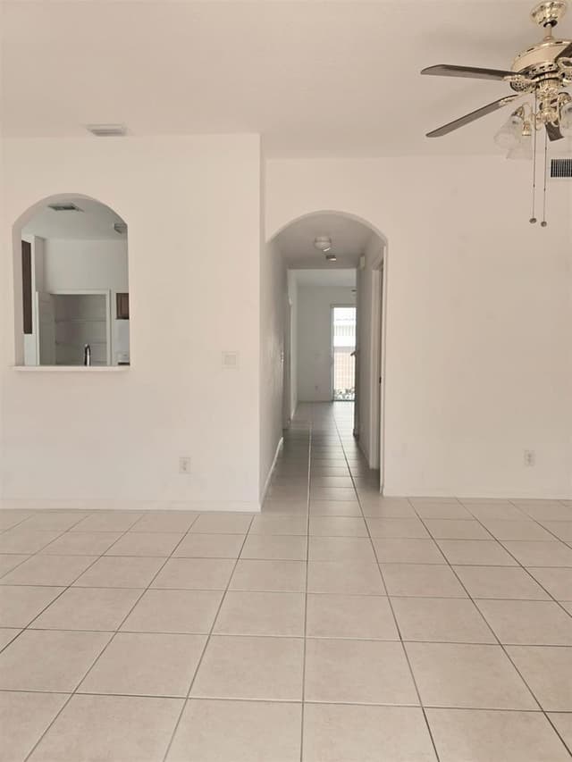 10589 NW 56th Place, Coral Springs FL 33076 - Coral Springs, FL - Photo 5