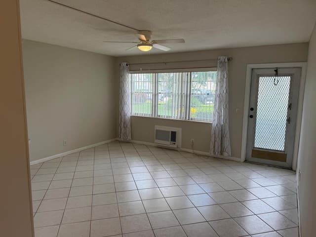 147 CAMBRIDGE G, West Palm Beach FL 33417 - West Palm Beach, FL - Photo 3