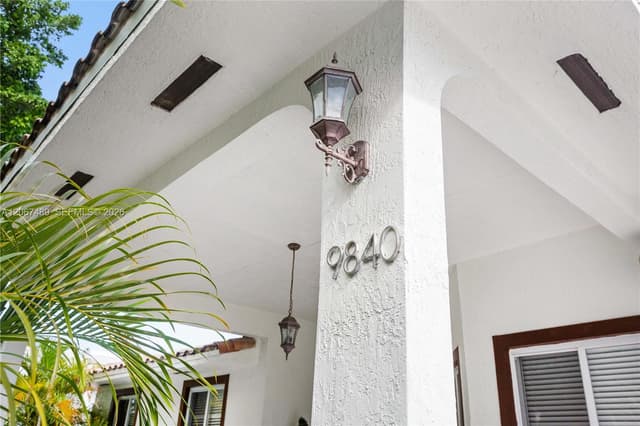 9840 NW 28th Ter, Doral FL 33172 - Doral, FL - Photo 6