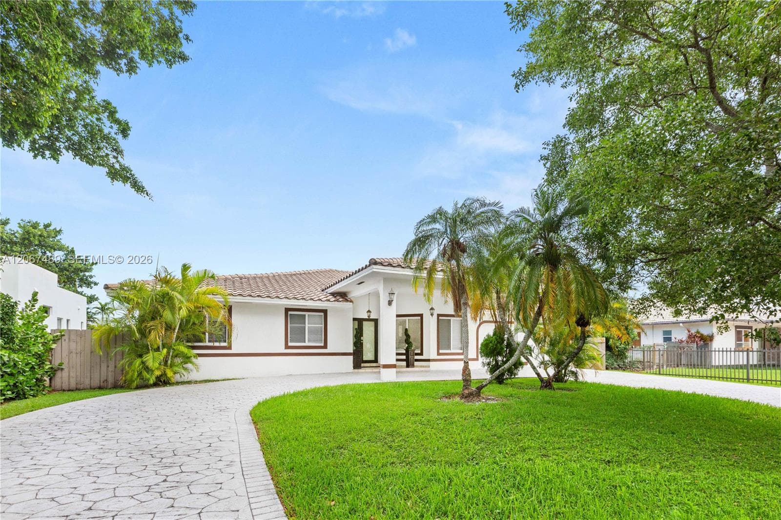 9840 NW 28th Ter, Doral FL 33172 - Doral, FL - Photo 1