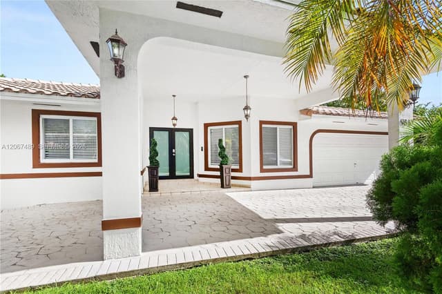 9840 NW 28th Ter, Doral FL 33172 - Doral, FL - Photo 5