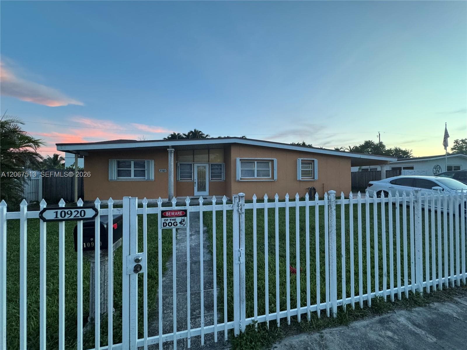 10920 Westwood Lake Dr, Miami FL 33165 - Miami, FL - Photo 1