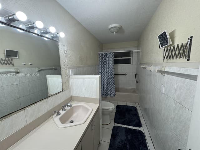 10920 Westwood Lake Dr, Miami FL 33165 - Miami, FL - Photo 5