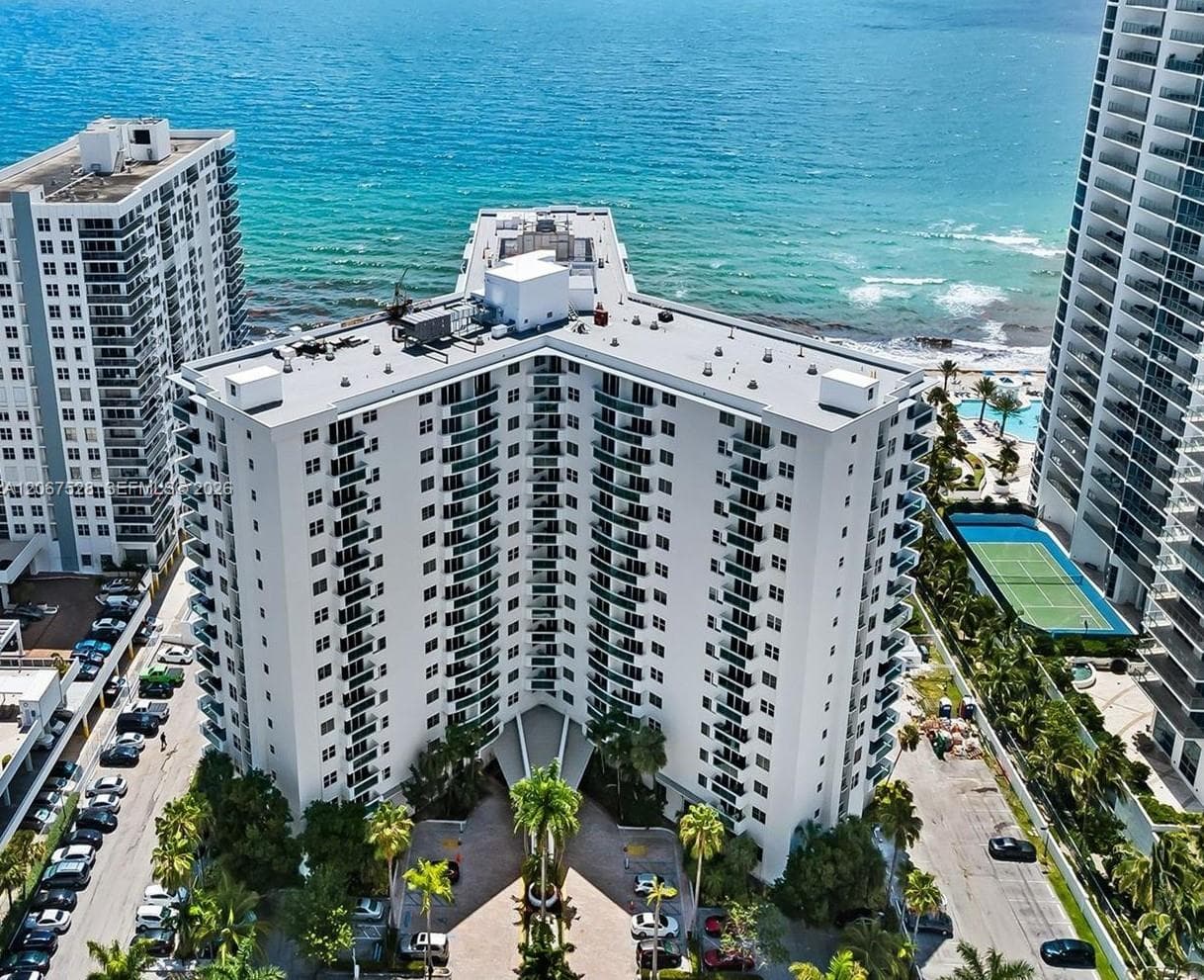 3001 S Ocean Dr # 229, Hollywood FL 33019 - Hollywood, FL - Photo 1