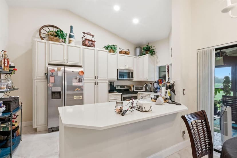 5853 Parkwalk Drive, Boynton Beach FL 33472
