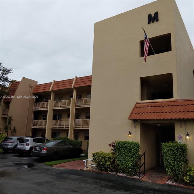 6870 Royal Palm Blvd # 111M, Margate FL 33063 - Margate, FL - Photo 4
