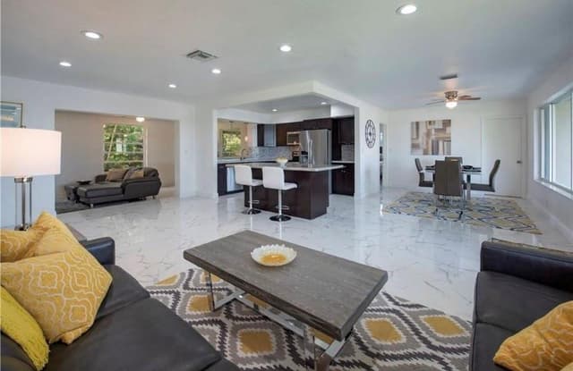 1460 NE 56TH Court, Fort Lauderdale FL 33334 - Fort Lauderdale, FL - Photo 3