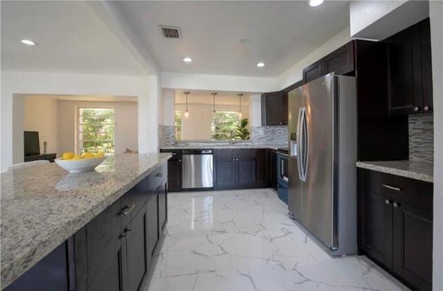 1460 NE 56TH Court, Fort Lauderdale FL 33334 - Fort Lauderdale, FL - Photo 4
