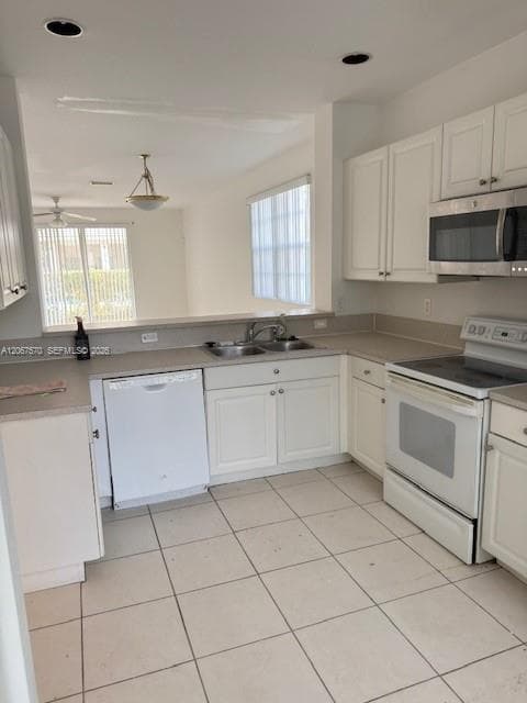 677 NW 42nd Ave, Plantation FL 33317 - Plantation, FL - Photo 3