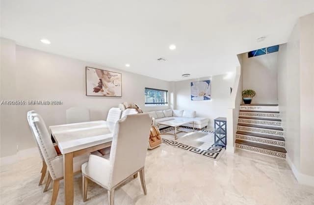 615 NW 10th Ter # 1, Fort Lauderdale FL 33311 - Fort Lauderdale, FL - Photo 2