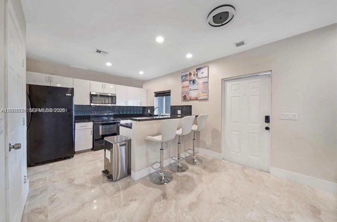 615 NW 10th Ter # 1, Fort Lauderdale FL 33311 - Fort Lauderdale, FL - Photo 1