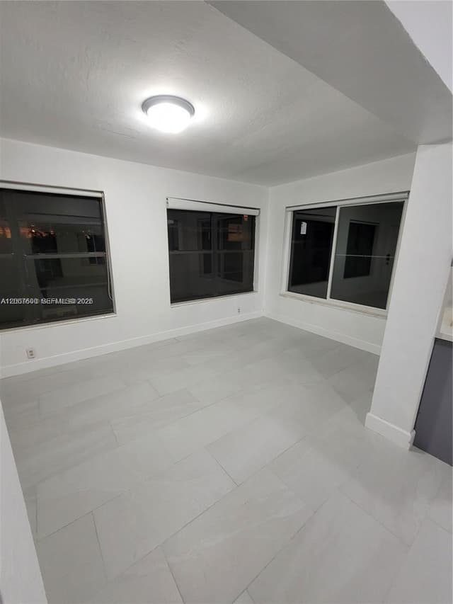 7817 Panama St, Miramar FL 33023 - Miramar, FL - Photo 4