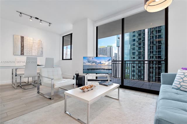 999 SW 1st Ave # 2115, Miami FL 33130 - Miami, FL - Photo 3
