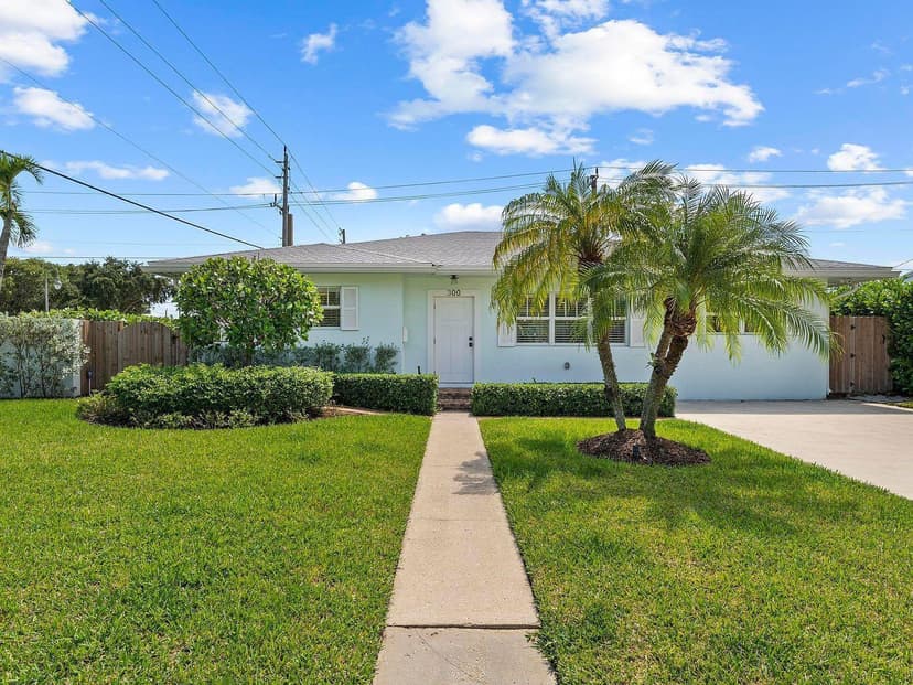 300 CHURCHILL Road, West Palm Beach FL 33405