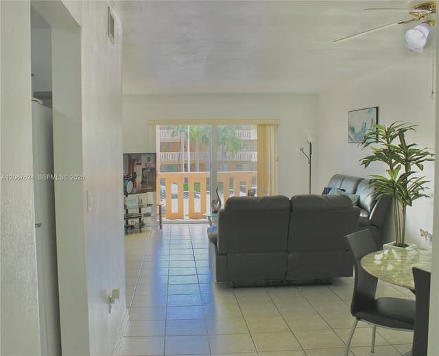 7440 Miami Lakes Dr # F212, Miami Lakes FL 33014 - Miami Lakes, FL - Photo 4