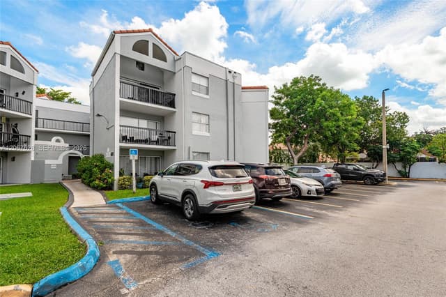 6272 NW 186th St # 106, Miami FL 33015 - Miami, FL - Photo 2