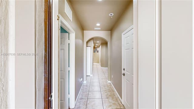 729 SE 34th Ave, Homestead FL 33033 - Homestead, FL - Photo 3