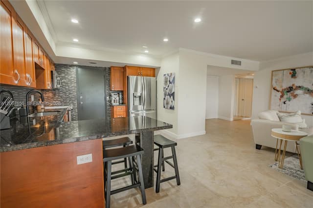200 Diplomat Pkwy # 519, Hallandale Beach FL 33009 - Hallandale Beach, FL - Photo 7
