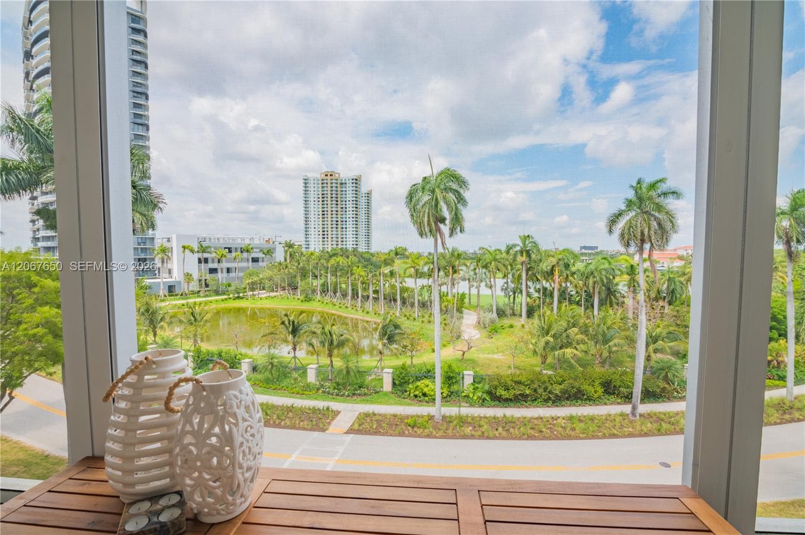 200 Diplomat Pkwy # 519, Hallandale Beach FL 33009 - Hallandale Beach, FL - Photo 1