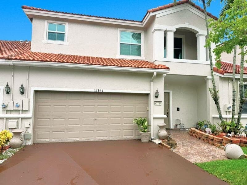 13164 NW 9TH Court, Pembroke Pines FL 33028