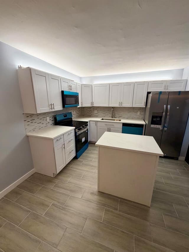 736 NW 98TH Circle, Plantation FL 33324 - Plantation, FL - Photo 3