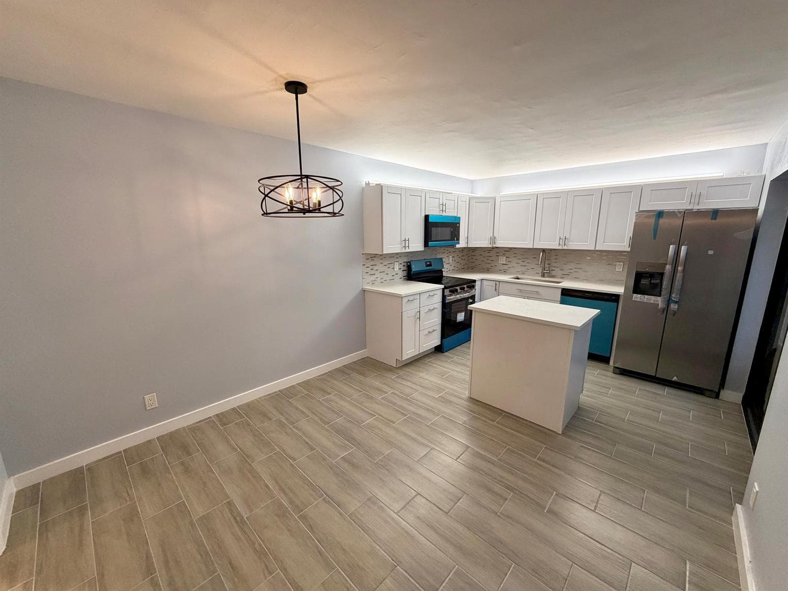 736 NW 98TH Circle, Plantation FL 33324 - Plantation, FL - Photo 1