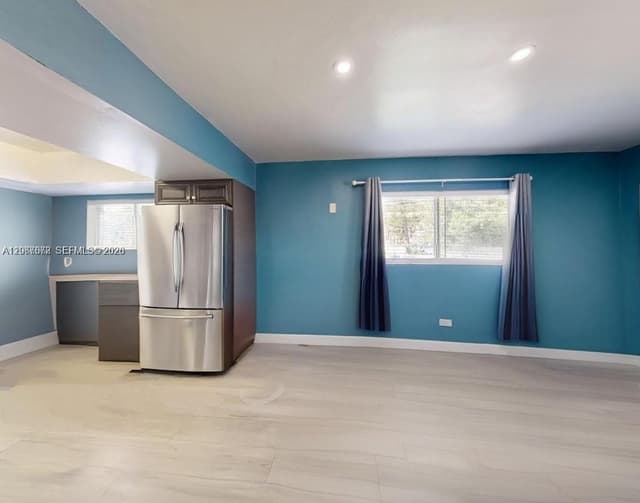 2411 Thomas St, Hollywood FL 33020 - Hollywood, FL - Photo 5