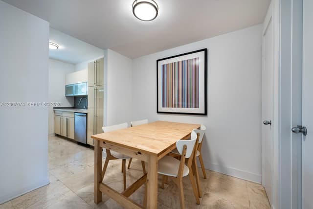 945 10th St # 3, Miami Beach FL 33139 - Miami Beach, FL - Photo 4