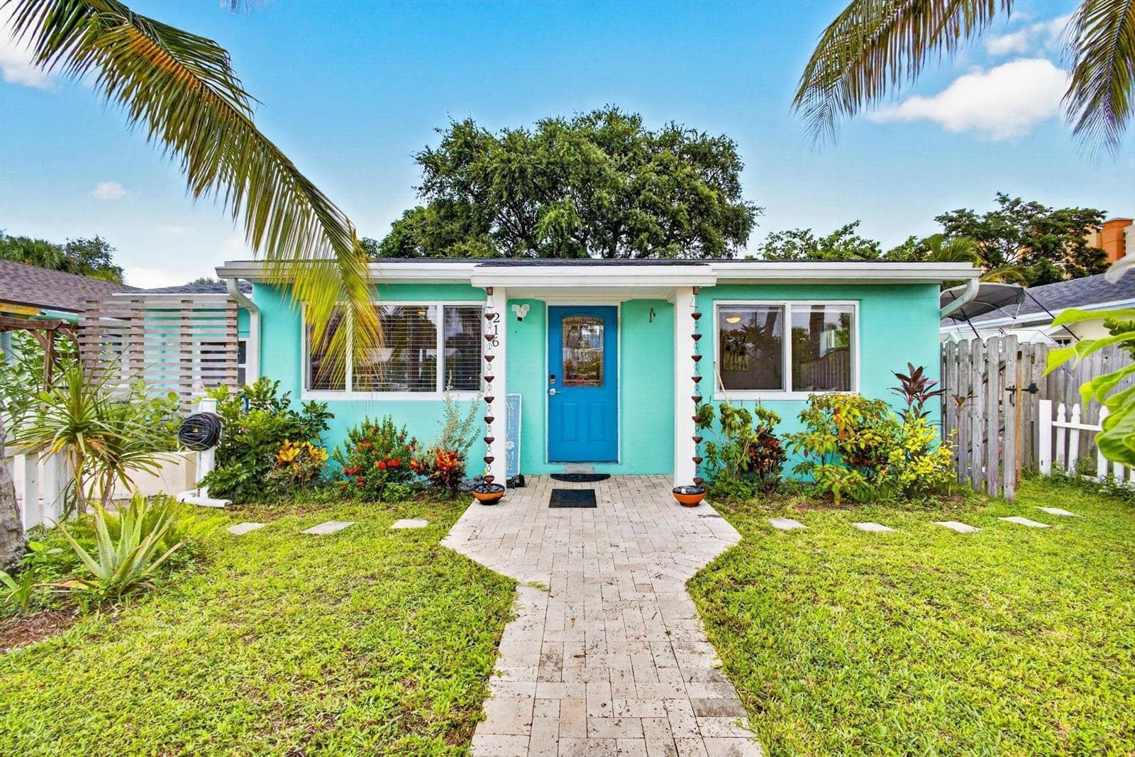 216 E 24th Street, Riviera Beach FL 33404 - Riviera Beach, FL - Photo 1