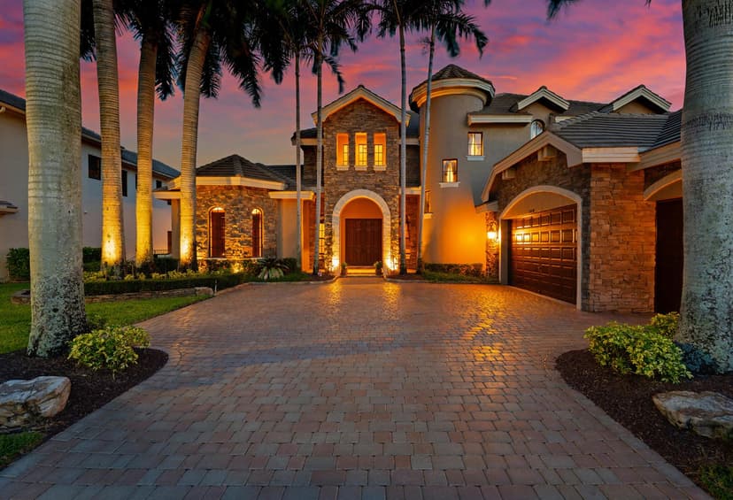 10538 VERSAILLES Boulevard, Wellington FL 33449
