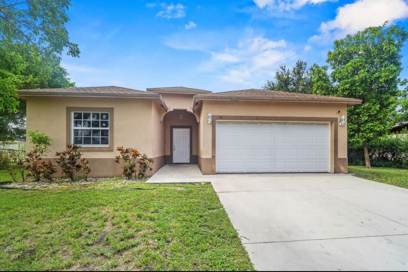 2430 NW 13TH Street, Pompano Beach FL 33069