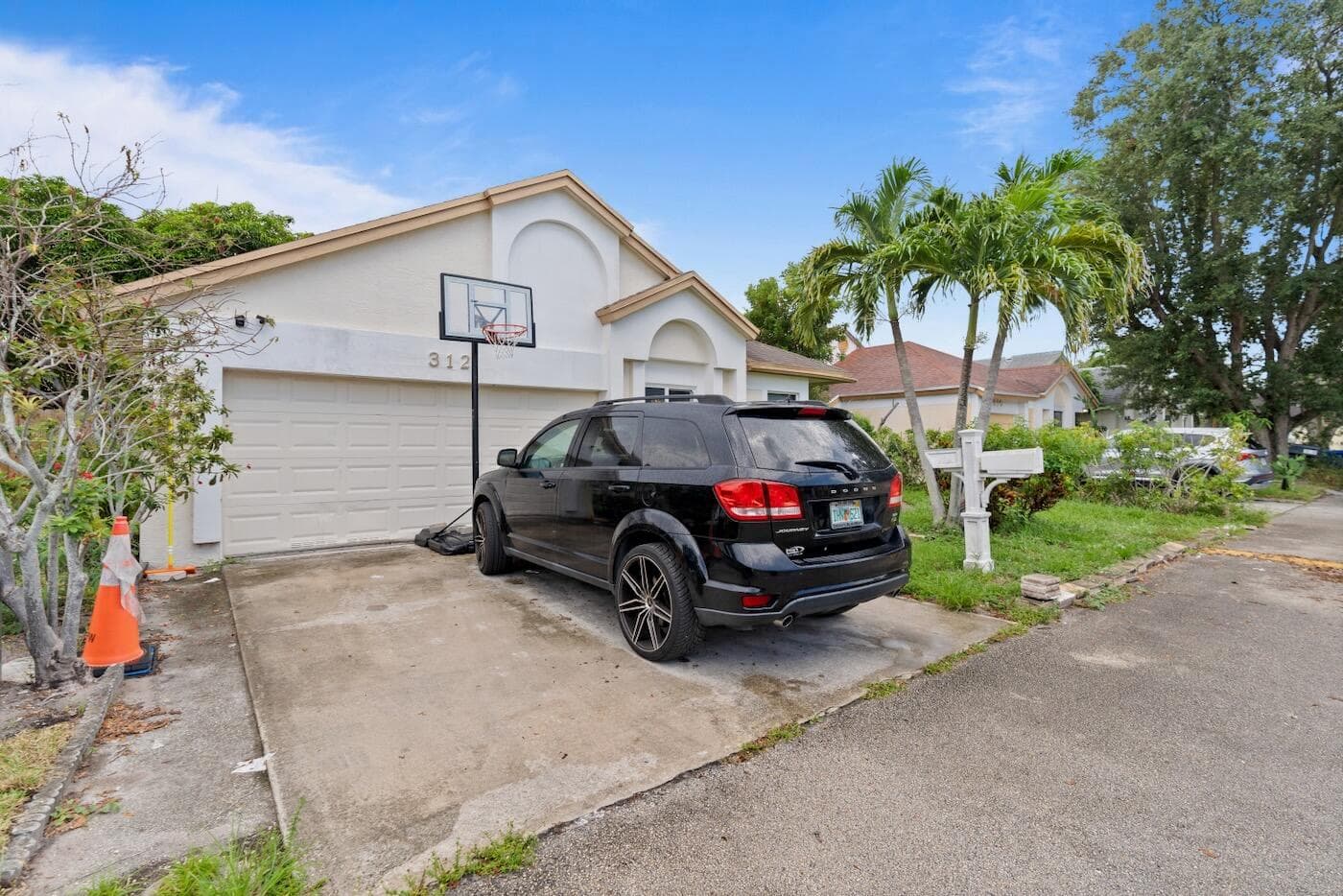 312 BISHOP Road, North Lauderdale FL 33068 - North Lauderdale, FL - Photo 1