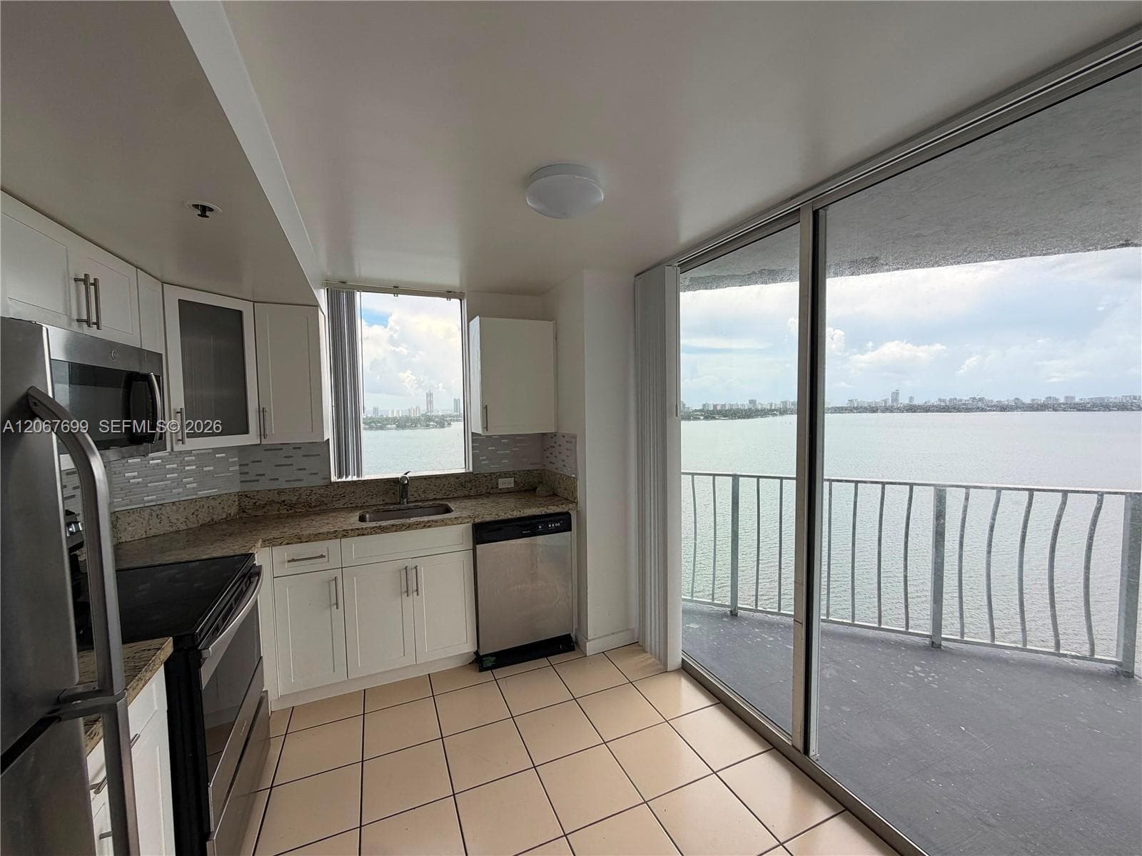 7601 E Treasure Dr # 2220, North Bay Village FL 33141 - North Bay Village, FL - Photo 1