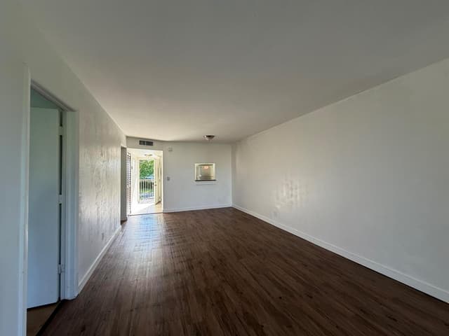 7960 NW 50th Street # 202, Lauderhill FL 33351 - Lauderhill, FL - Photo 5