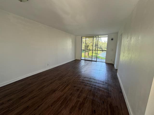 7960 NW 50th Street # 202, Lauderhill FL 33351 - Lauderhill, FL - Photo 4