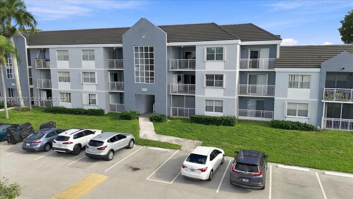 8660 SW 212th St # 306, Cutler Bay FL 33189 - Cutler Bay, FL - Photo 1